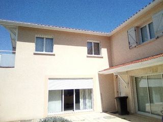  Maison � louer 6 pi�ces  Bordeaux