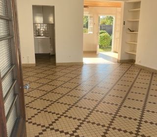  Maison � louer 2 pi�ces  Bordeaux