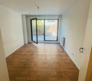  Appartement � louer 3 pi�ces 