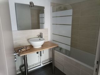  Appartement � louer 3 pi�ces  Bordeaux