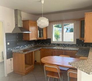  Maison � louer 5 pi�ces  Camblanes-et-meynac