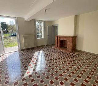  Maison � louer 3 pi�ces  Marsas