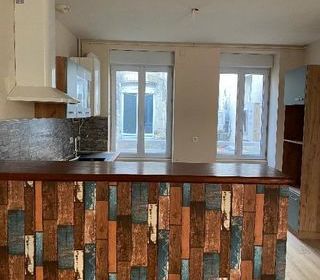  Appartement � louer 5 pi�ces  Sainte-foy-la-grande