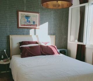  Appartement � louer 5 pi�ces  Bordeaux