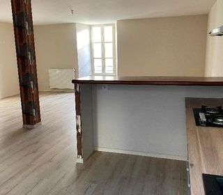  Appartement � louer 5 pi�ces  Sainte-foy-la-grande
