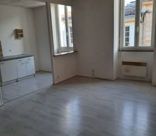  Appartement � louer 3 pi�ces 