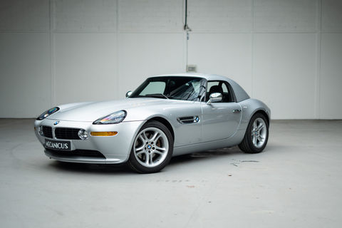 BMW Z8 (E52) *Faible kilom&eacute;trage / Full suivi BMW / Premi&egrave;re peintu 2000 occasion Paris 75014