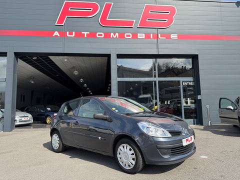 Renault Clio III 1.5 DCI EXPRESSION 1 ERE MAIN 2006 occasion RODEZ 12000