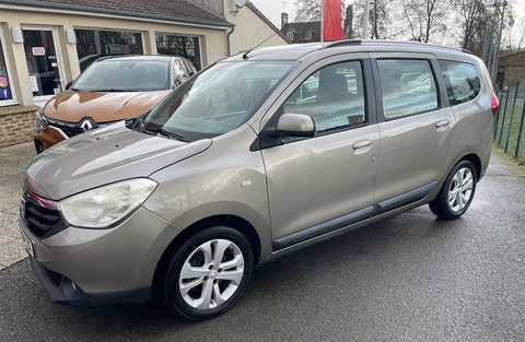 Dacia Lodgy 1.5 DCI 110CH SILVER LINE 7 PLACES 2014 occasion Alen&ccedil;on 61000