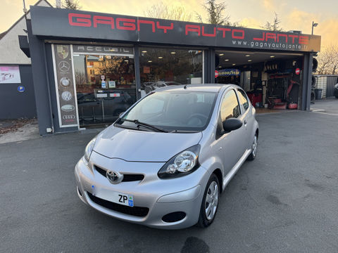 Toyota Aygo 1.0 VVT-I 68CH CONFORT 3P FAIBLE KM 2010 occasion Gagny 93220