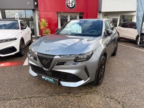 Alfa Romeo Junior 1.2 Ibrida 136ch Techno DCT6 2025 occasion Arles 13200
