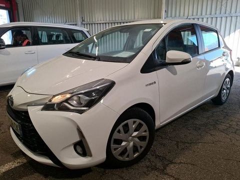 Toyota Yaris 100H FRANCE BUSINESS 5P RC19 2020 occasion Saint-Quentin-Fallavier 38070
