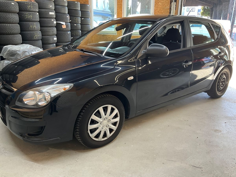 Hyundai i30 1.4 CLIM 5P 2010 occasion Salaise-sur-Sanne 38150