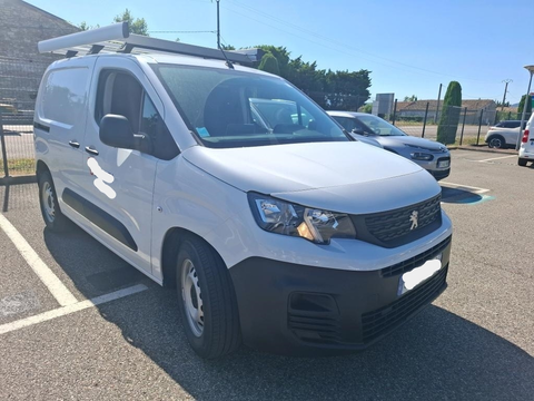 Peugeot Partner M 800KG ELECTRIQUE 136CH BATTERIE 50 KWH 2023 occasion Qu&eacute;ven 56530