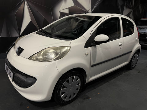 Peugeot 107 1.4 HDI TRENDY 5P 2007 occasion Aubi&egrave;re 63170