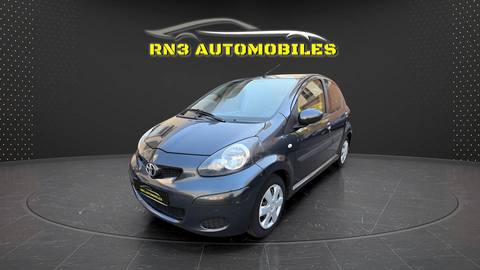Toyota Aygo 1.0 VVT-I 68CH CONFORT 5P 2010 occasion Pantin 93500