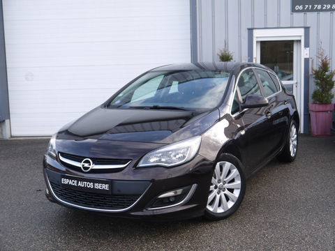 Opel Astra 1.4 TURBO 140CH COSMO START&STOP 2014 occasion La C&ocirc;te-Saint-Andr&eacute; 38260