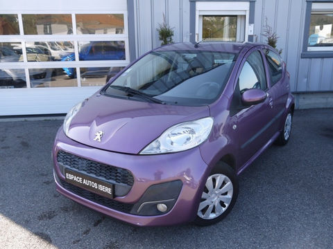 Peugeot 107 1.0 68ch / DISTRIBUTION A CHAINE 2012 occasion La C&ocirc;te-Saint-Andr&eacute; 38260