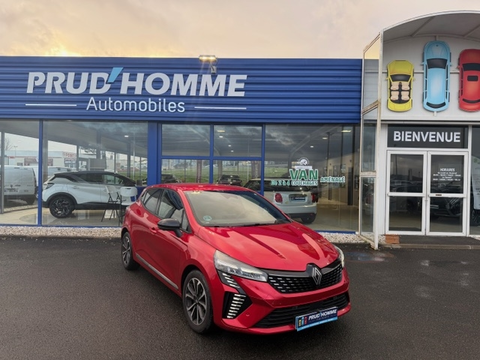 Renault Clio V 1.0 TCE 90CH TECHNO GSR2 2025 occasion Puymoyen 16400