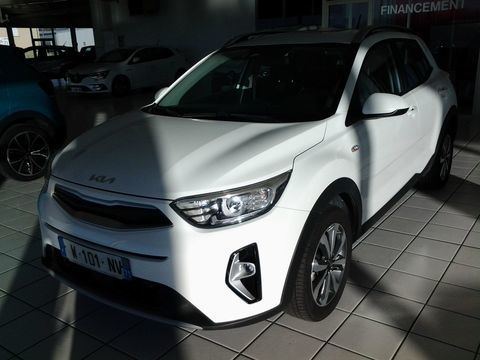 Kia Stonic 1.0 T-GDI 120CH MHEV ACTIVE BUSINESS IBVM6 2022 occasion Ch&acirc;tenoy-le-Royal 71880