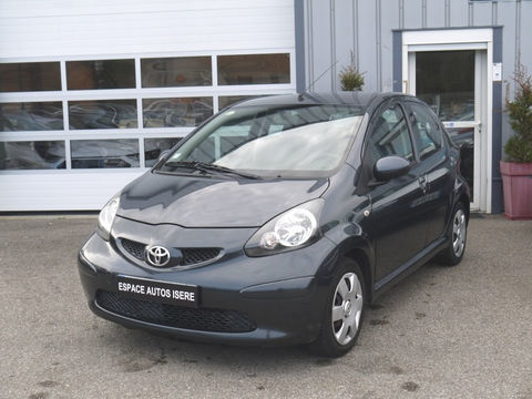 Toyota Aygo 1.0 VVT-I 68CH / DISTRIBUTION A CHAINE / 51000KMS D'ORIGINE 2007 occasion La C&ocirc;te-Saint-Andr&eacute; 38260