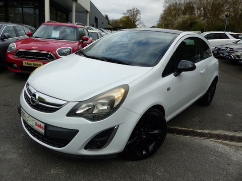 Opel Corsa 1.4 TURBO 120CH COLOR EDITION START&STOP 3P 2014 occasion Mont&eacute;vrain 77144