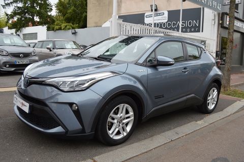 Toyota C-HR 122H DYNAMIC BUSINESS 2WD E-CVT + PROGRAMME BEYOND ZERO ACAD 2021 occasion Saint-Maur-des-Foss&eacute;s 94100