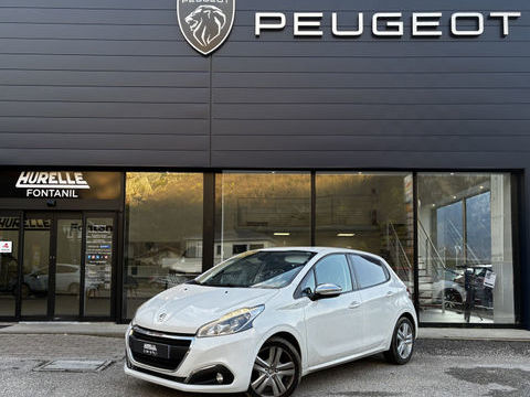 Peugeot 208 1.2 ESSENCE 82CH STYLE 5P 2018 occasion ECHIROLLES 38130