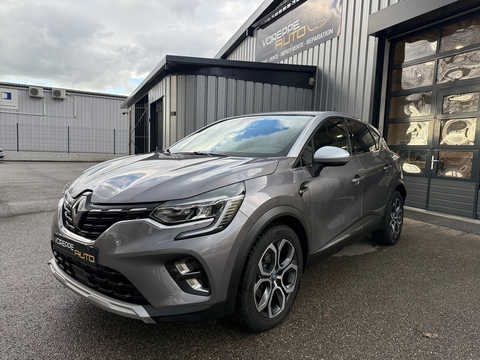 Renault Captur 1.6 E-TECH HYBRIDE RECHARGEABLE 160CH INTENS/ 2 EME MAIN/ 2021 occasion Voreppe 38340