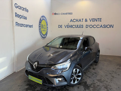 Renault Clio V 1.6 E-TECH HYBRIDE 145CH EVOLUTION 2022 occasion Nogent-le-Phaye 28630