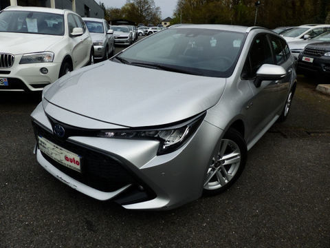 Toyota Corolla 122H DYNAMIC BUSINESS 2020 occasion Mont&eacute;vrain 77144