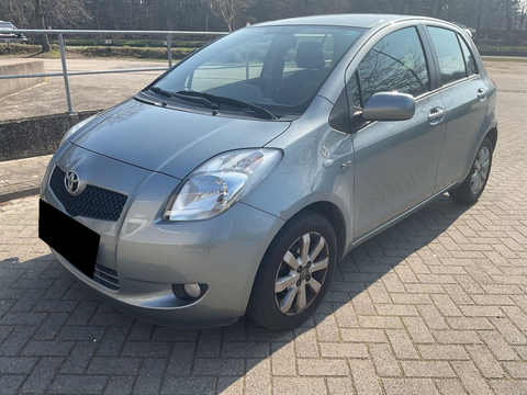 Toyota Yaris II 90 D-4D 5P 2009 occasion Salaise-sur-Sanne 38150