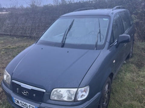 Hyundai Trajet 2.0 CRDI PACK CLIM 2006 occasion Orange 84100