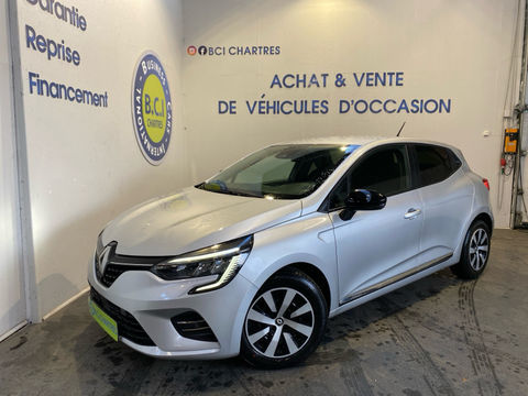 Renault Clio V 1.0 TCE 90CH EQUILIBRE 2023 occasion Nogent-le-Phaye 28630