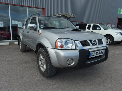 Nissan Pick-up 2.5 DI 133CH DOUBLE-CAB NAVARA 2003 occasion Savi&egrave;res 10600
