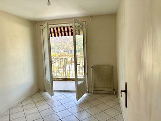  Appartement � vendre 3 pi�ces 74 m�