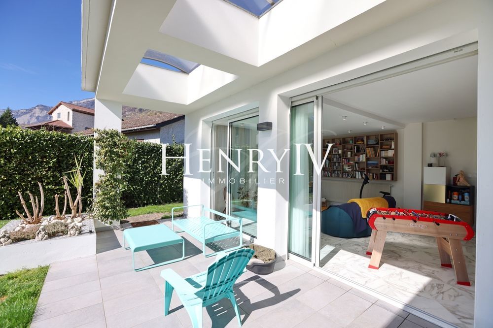 � vendre  Maison Crolles (38920)