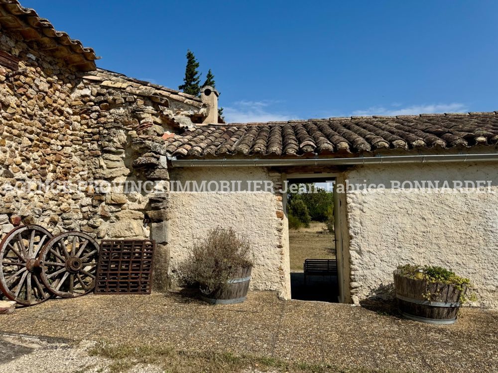 � vendre  Propri�t�/ch�teau Richerenches (84600)