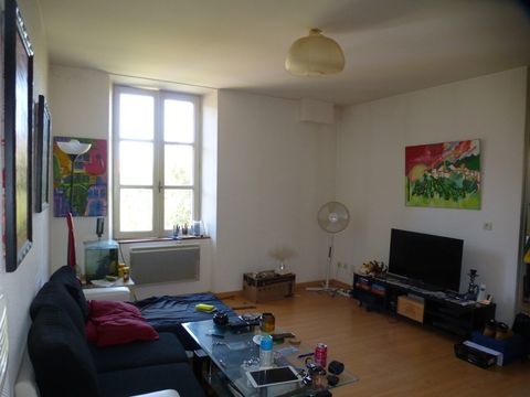  Appartement Saint-Donat-sur-l'Herbasse (26260)
