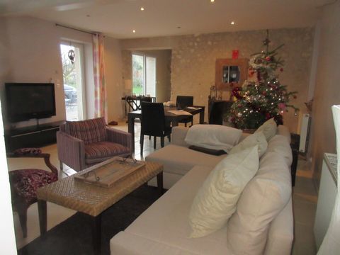   Location Maison Maison - 4 pi�ce(s) - 113 m�