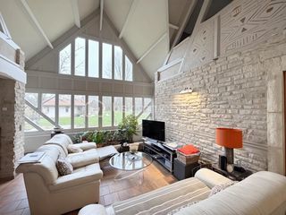  Maison � vendre 8 pi�ces 261 m�