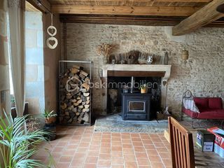  Propri�t�/ch�teau � vendre 10 pi�ces 248 m�