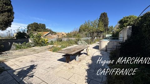   LESPIGNAN - Maison de village avec jardin et grand garage � Fort potentiel ! Maison - 4 pi�ce(s) - 111 m�