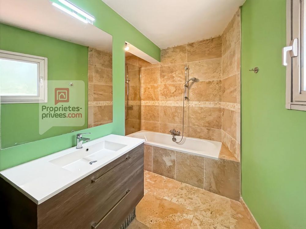 � vendre  Maison Montauroux (83440)