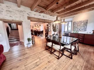  Propri�t�/ch�teau � vendre 5 pi�ces 157 m�