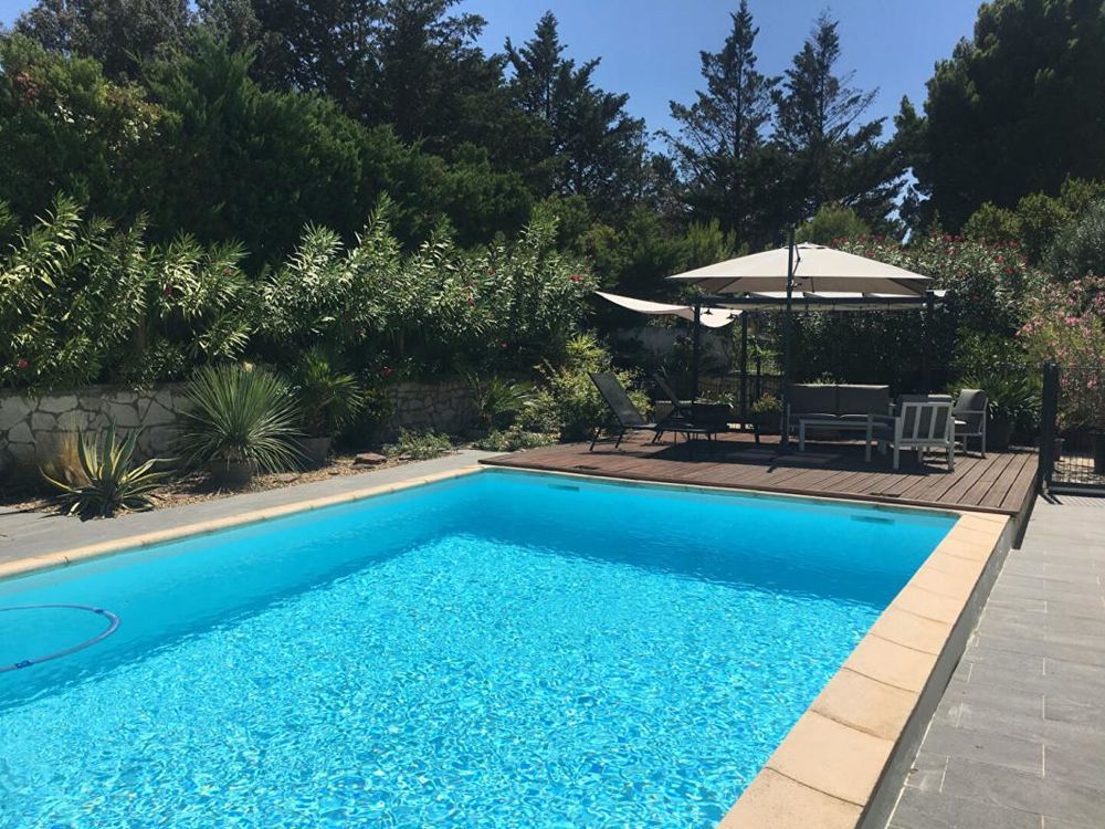 � vendre  Villa P�zenas (34120)