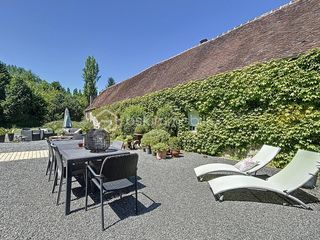  Propri�t�/ch�teau � vendre 5 pi�ces 140 m�