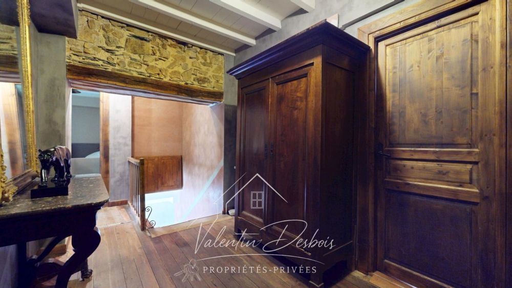 � vendre  Propri�t�/ch�teau Carcassonne (11000)