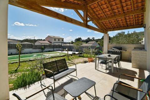   Villa plain-pied 124 m� avec piscine � Aumelas � 3 chambres + bureau � Terrain 750 m� Maison - 5 pi�ce(s) - 125 m�