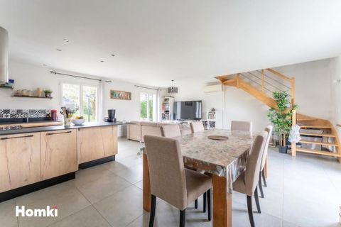   Maison 4 chambres � Montussan Maison - 5 pi�ce(s) - 133 m�